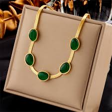 Oval Green Crystal Pendant Party Necklace Set For Women With Bracelet & Earrings Set